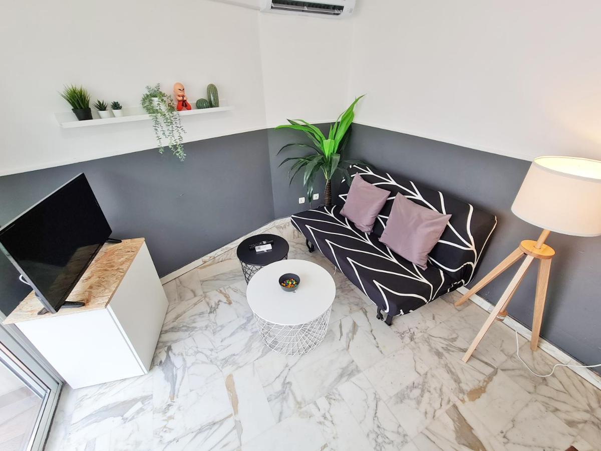 Gregbnb - T2 Pleine Ville - Climatise - Balcon - 1 툴롱 외부 사진